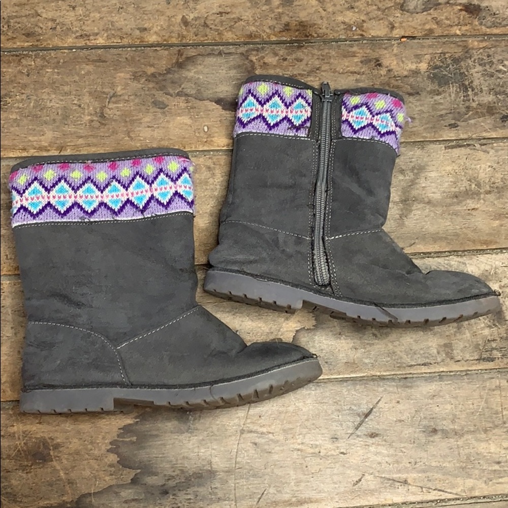 Grey ugg- like boots with purple design size 11
